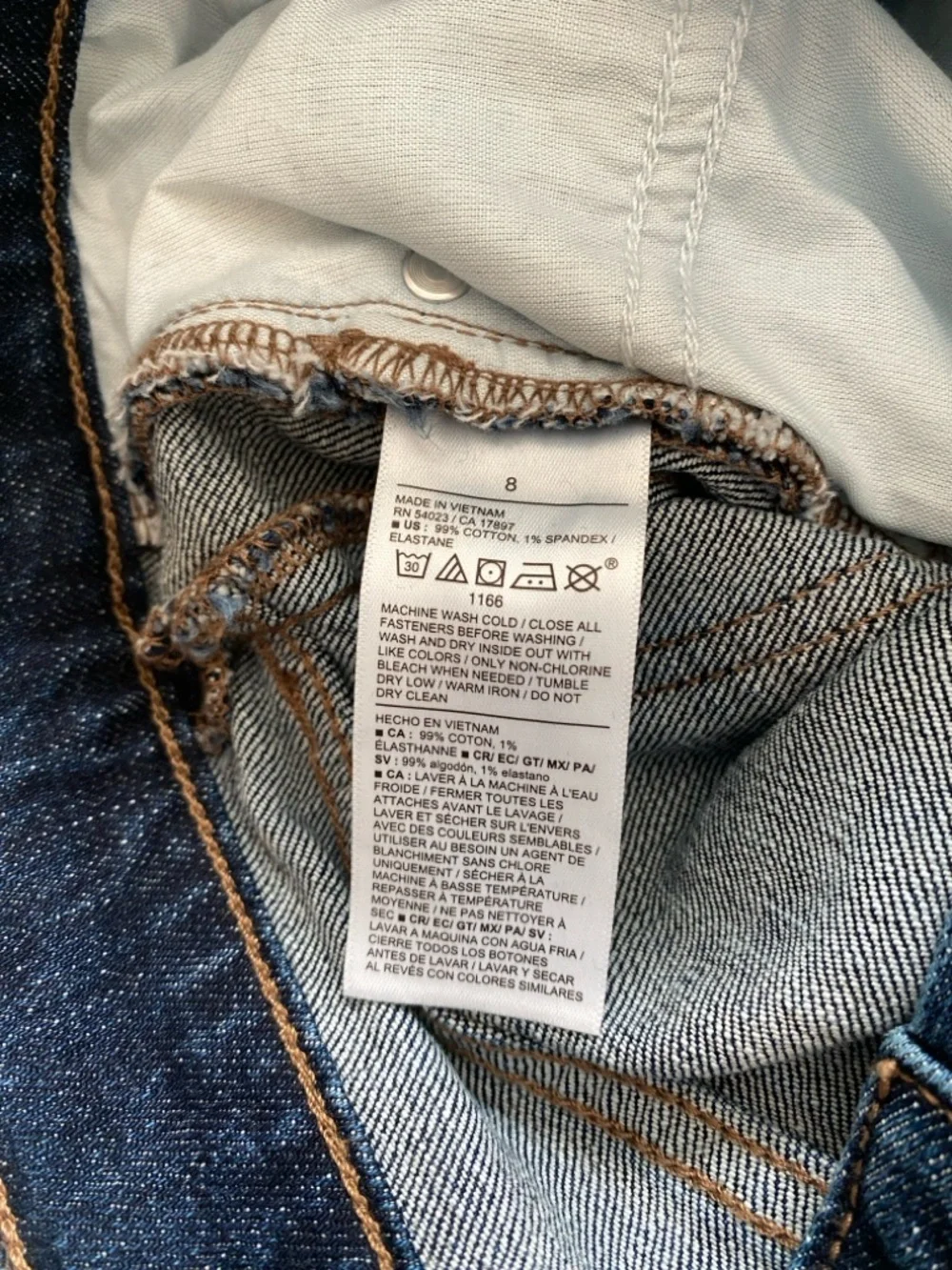 Old Navy Evie High Rise Barrel Leg Dark Wash Trending Jeans Size 8 - Picture 10 of 16